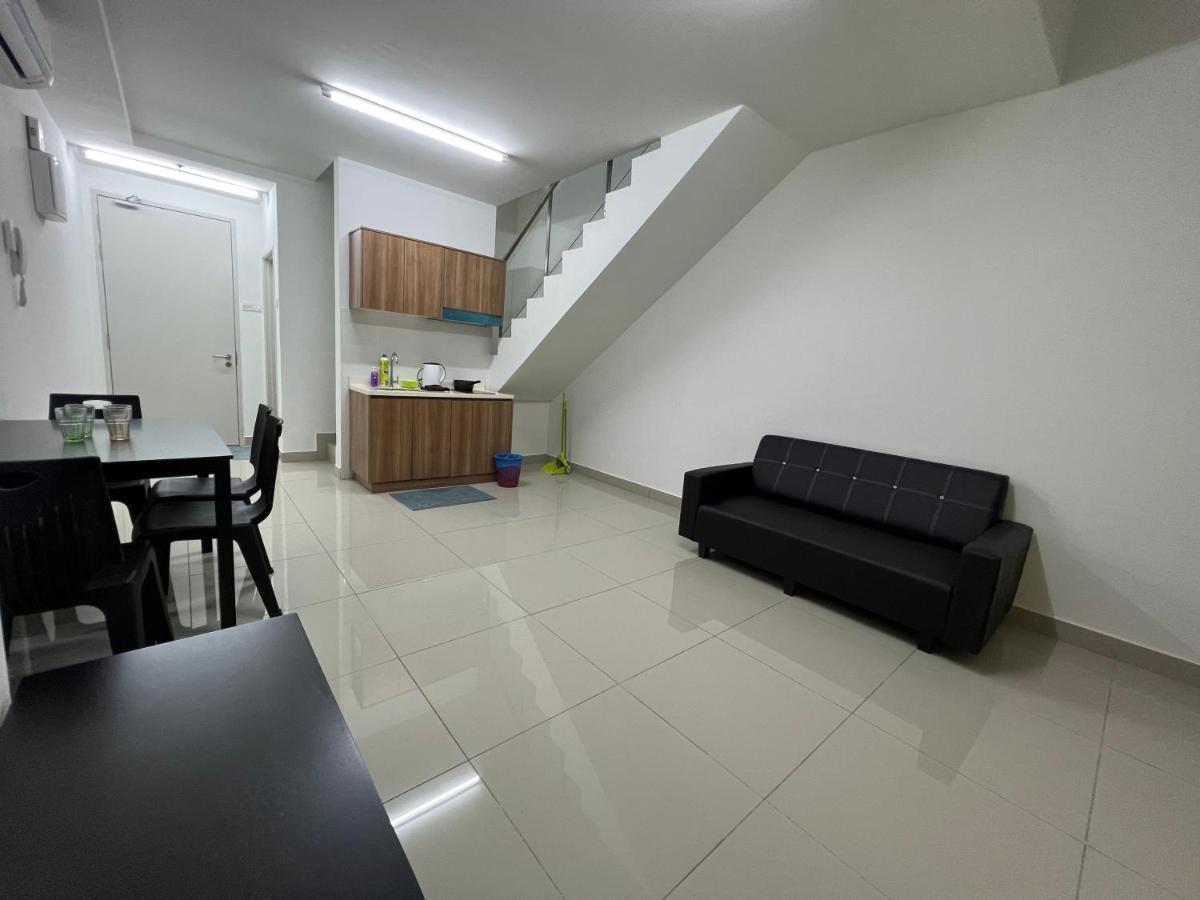 Studio Units At Pacific Tower Near Jaya One By Comfyasia Petaling Jaya Exterior foto